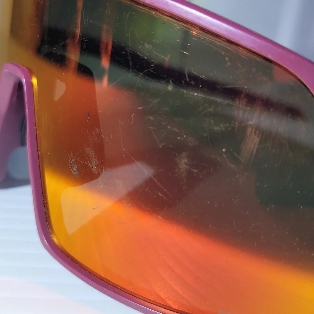Oakley Sutro Prizm Lenses OO9406-9037 140mm Sunglasses Burgundy Frames USA READ